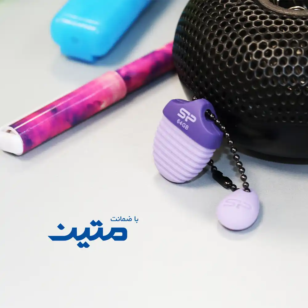 j30-7 فلش Silicon Power Jewel J30 با طراحی قابل حمل