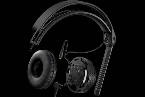 افزایش عمر هدفون مراقب کابل هدفون باشید