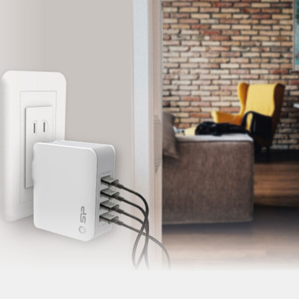 شارژر دیواری سیلیکون پاور مدل WC104P