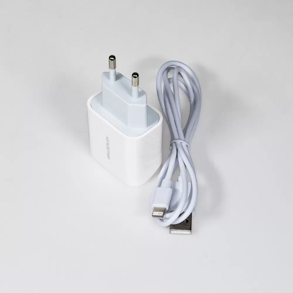 شارژر دیواری کینگ استار مدل KW141i