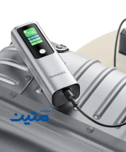 نمای جلویی پاوربانک روموس PPU10-128 با نمایشگر دیجیتال میزان شارژ