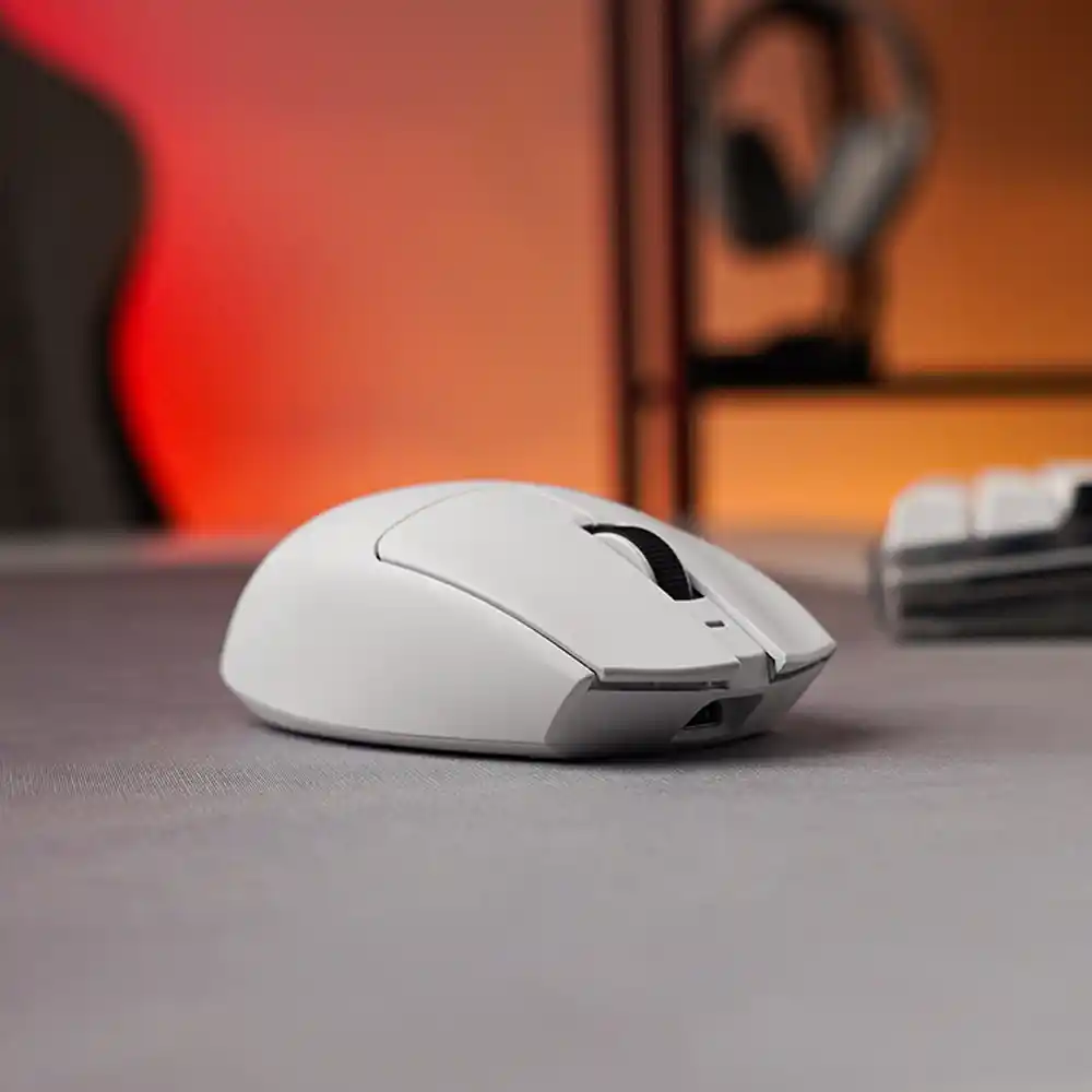 ماوس گیمینگ بیسیم فنتک مدل ARIA II XD7V2