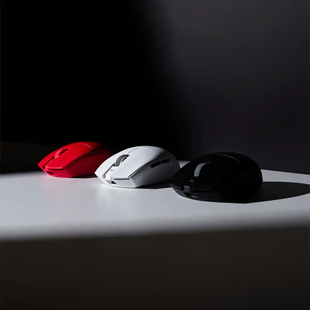 ماوس گیمینگ بیسیم فنتک مدل ARIA II PRO XD7V2P ماوس گیمینگ بیسیم فنتک مدل ARIA II PRO XD7V2P