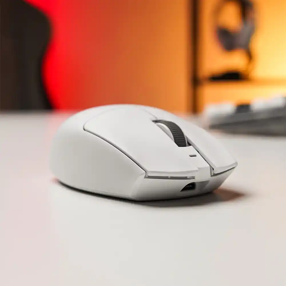 ماوس گیمینگ بیسیم فنتک مدل ARIA II PRO XD7V2P ماوس گیمینگ بیسیم فنتک مدل ARIA II PRO XD7V2P