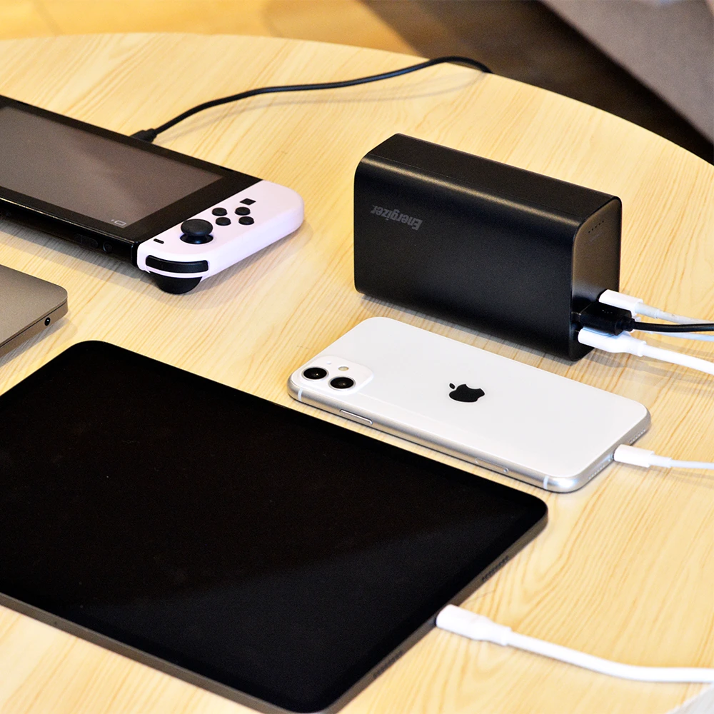 پاوربانک 27000mAh انرجایزر مدل XP27001PD پاوربانک 27000mAh انرجایزر مدل XP27001PD