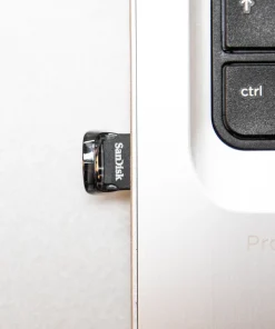 فلش مموری سن دیسک مدل Ultra Fit