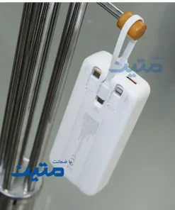 نمای پشت اوربانک Energizer UE20087PQ ظرفیت 20000mAh با کابل همراه
