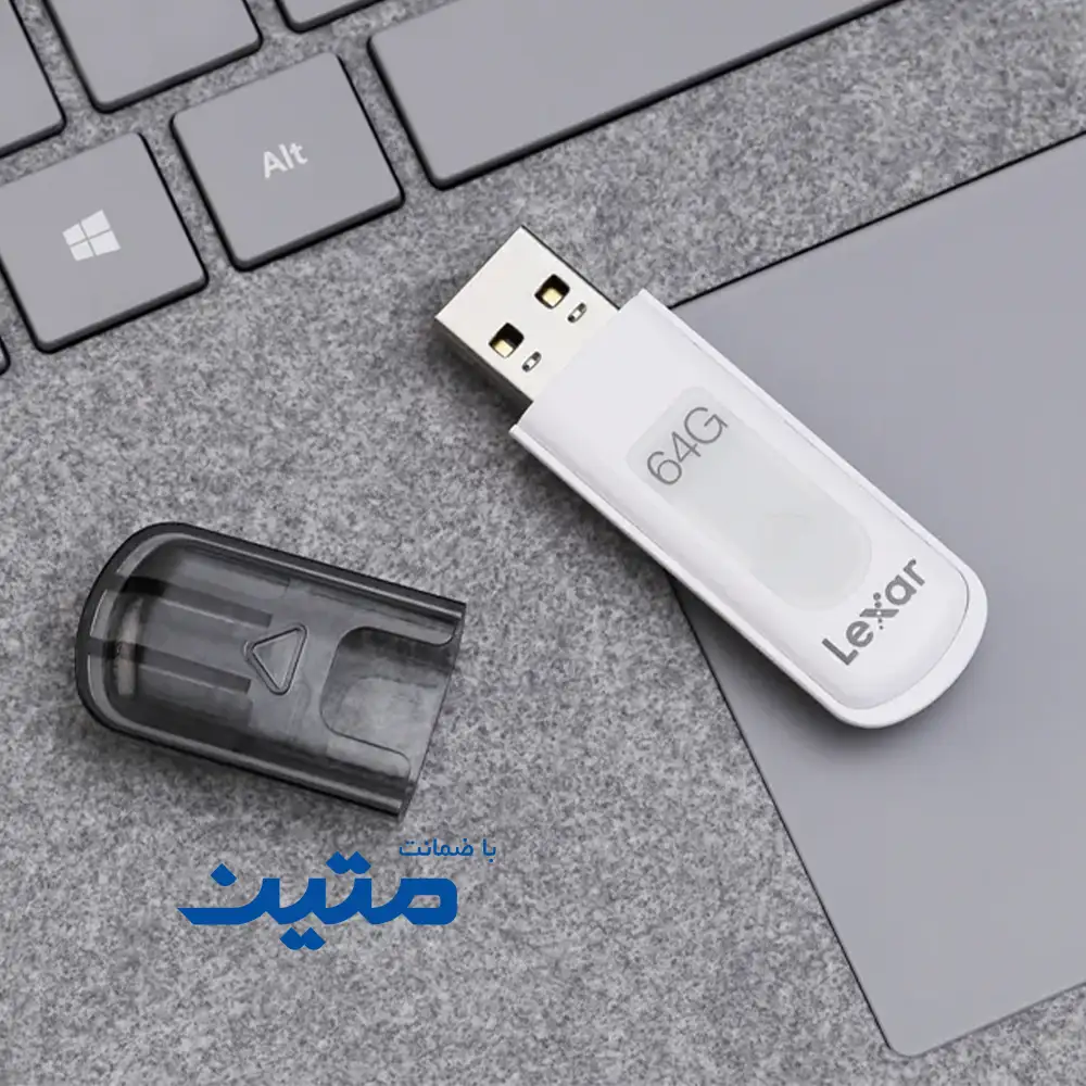 V100-3 فلش مموری لکسار V100 مناسب ذخیرهسازی و انتقال اطلاعات